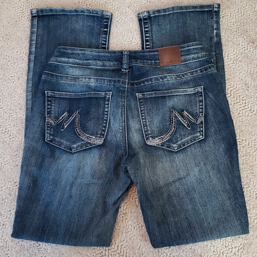 Maurices blue, denim jeans size 4. Excellent pre owned condition. - Picture 2 of 5